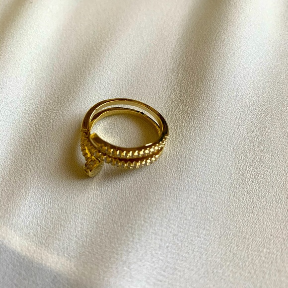 [🍍2 for $22] Statement Gold Pave Screwdriver Ring - Picture 5 of 5